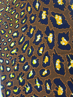 P077