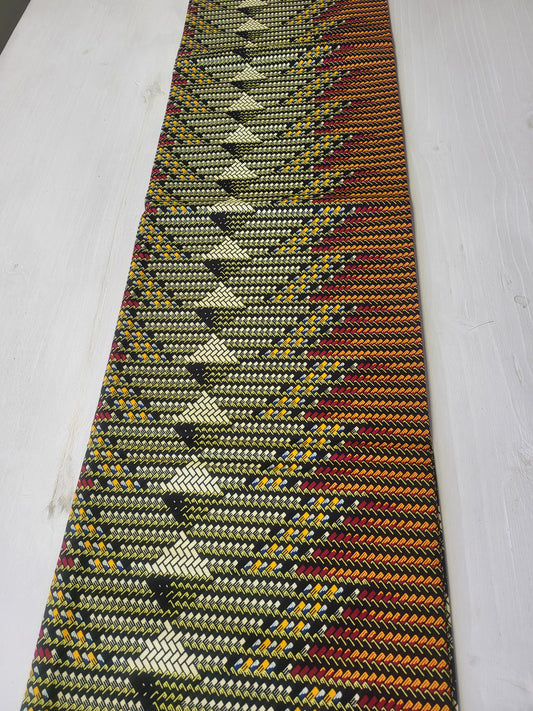 E28