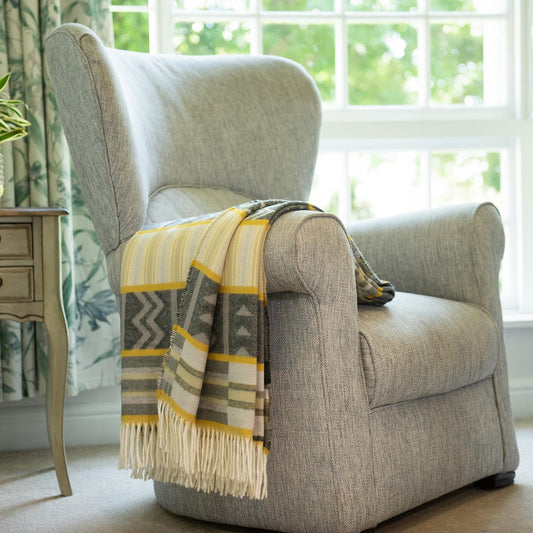 Kente throw - Grey